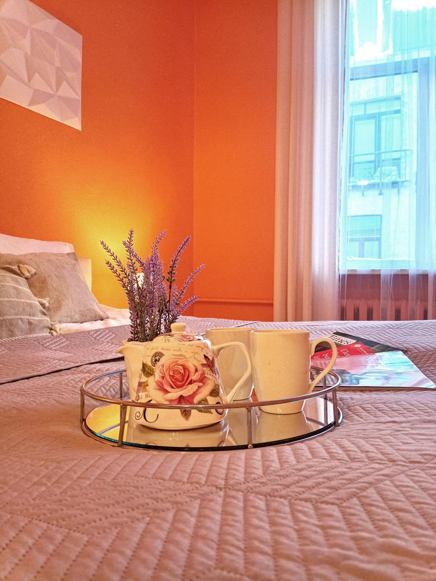 Spacious Old Town Family Peachy 2 Bedrooms Apartment, Nearby The Riga Presidential Castle Exterior photo